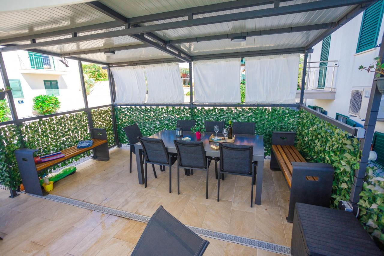 Apartment Jerry With Private Pool Milna  Luaran gambar